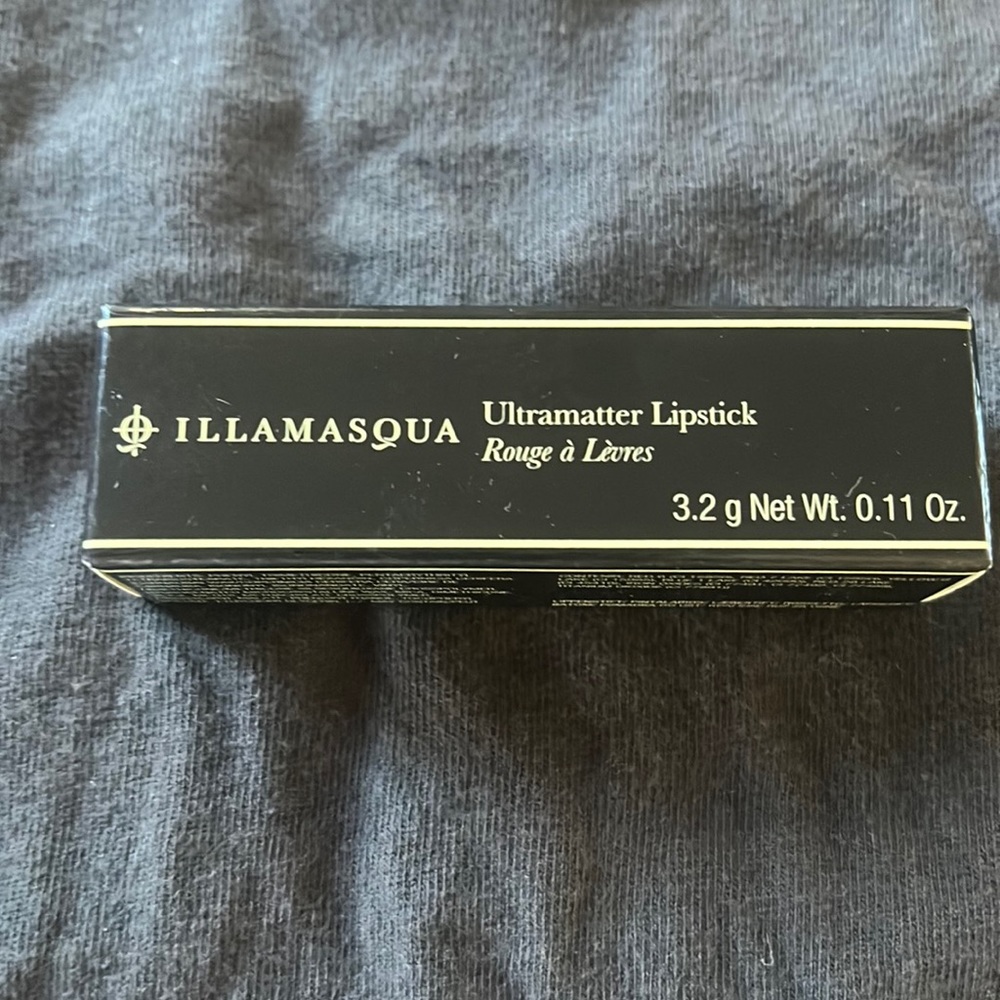 Illamasqua ultra matter lipstick